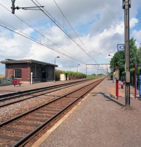 Saint-Denis-Bovesse  SNCB K02106A (2).jpg